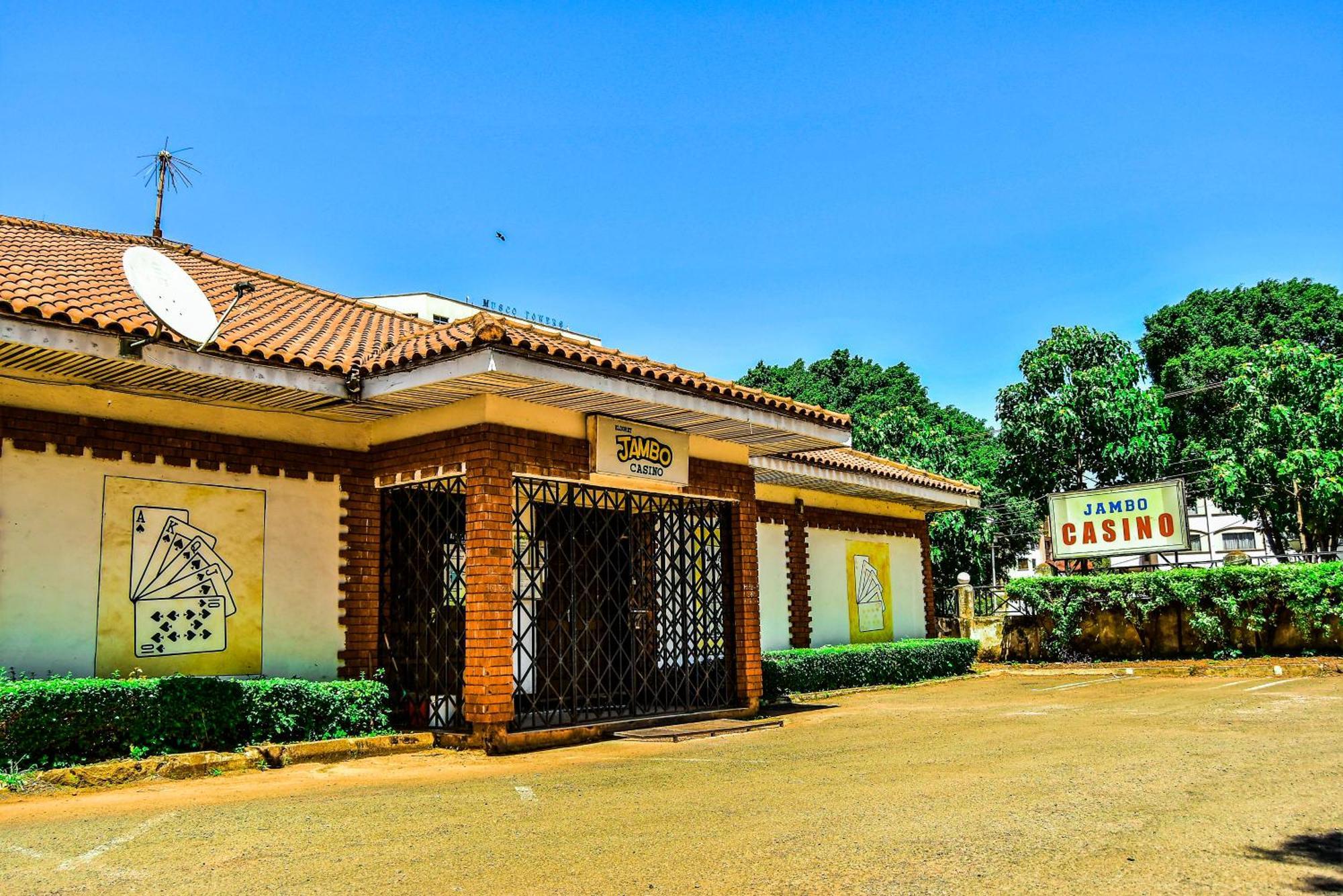 Wagon Wheel Hotel Eldoret Extérieur photo