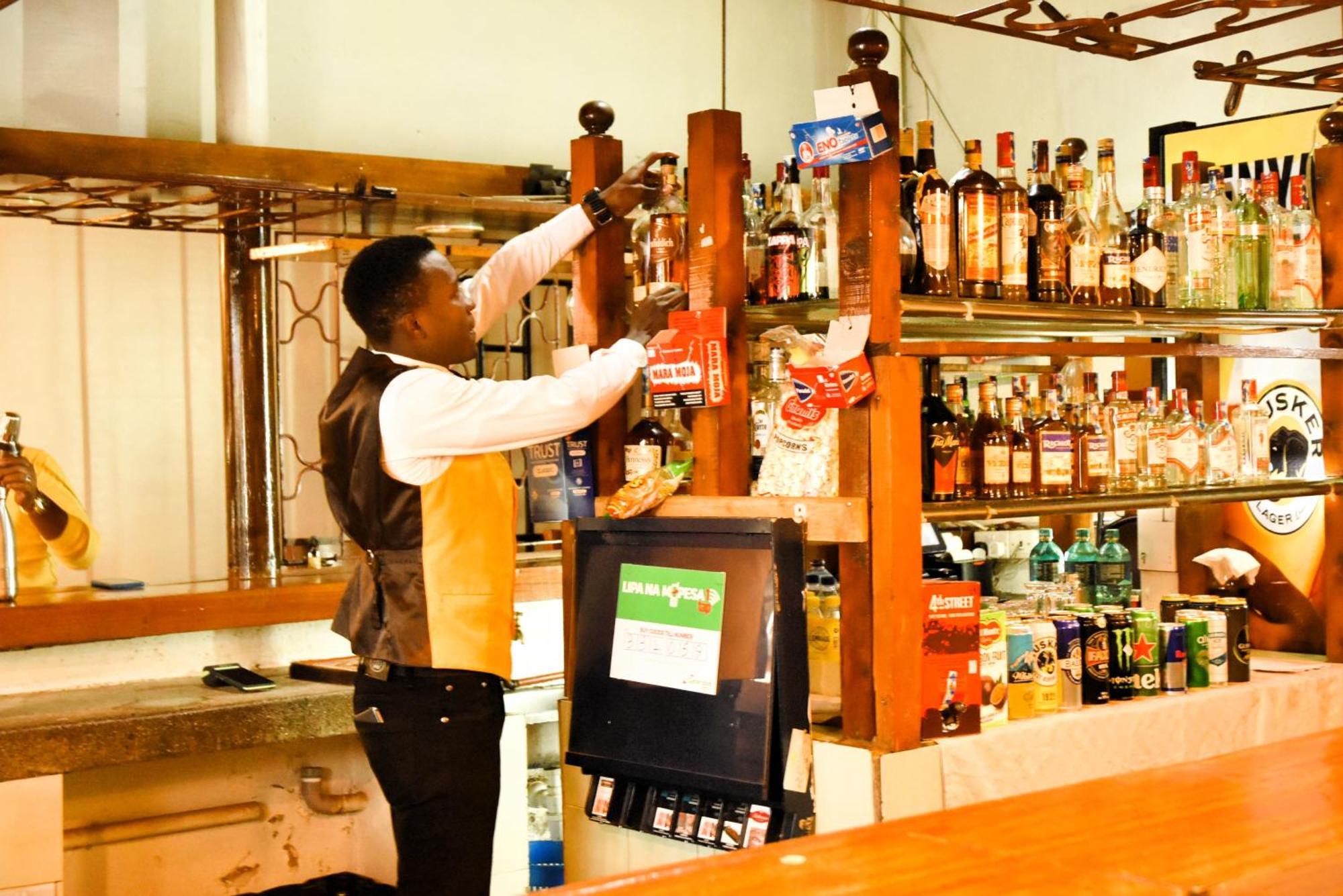 Wagon Wheel Hotel Eldoret Extérieur photo