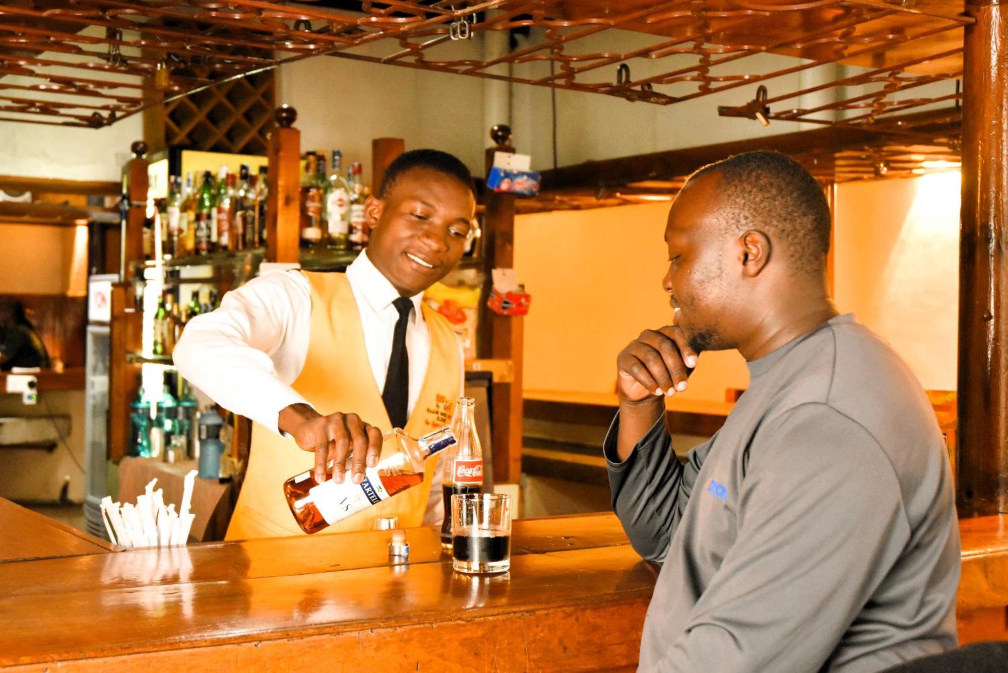 Wagon Wheel Hotel Eldoret Extérieur photo