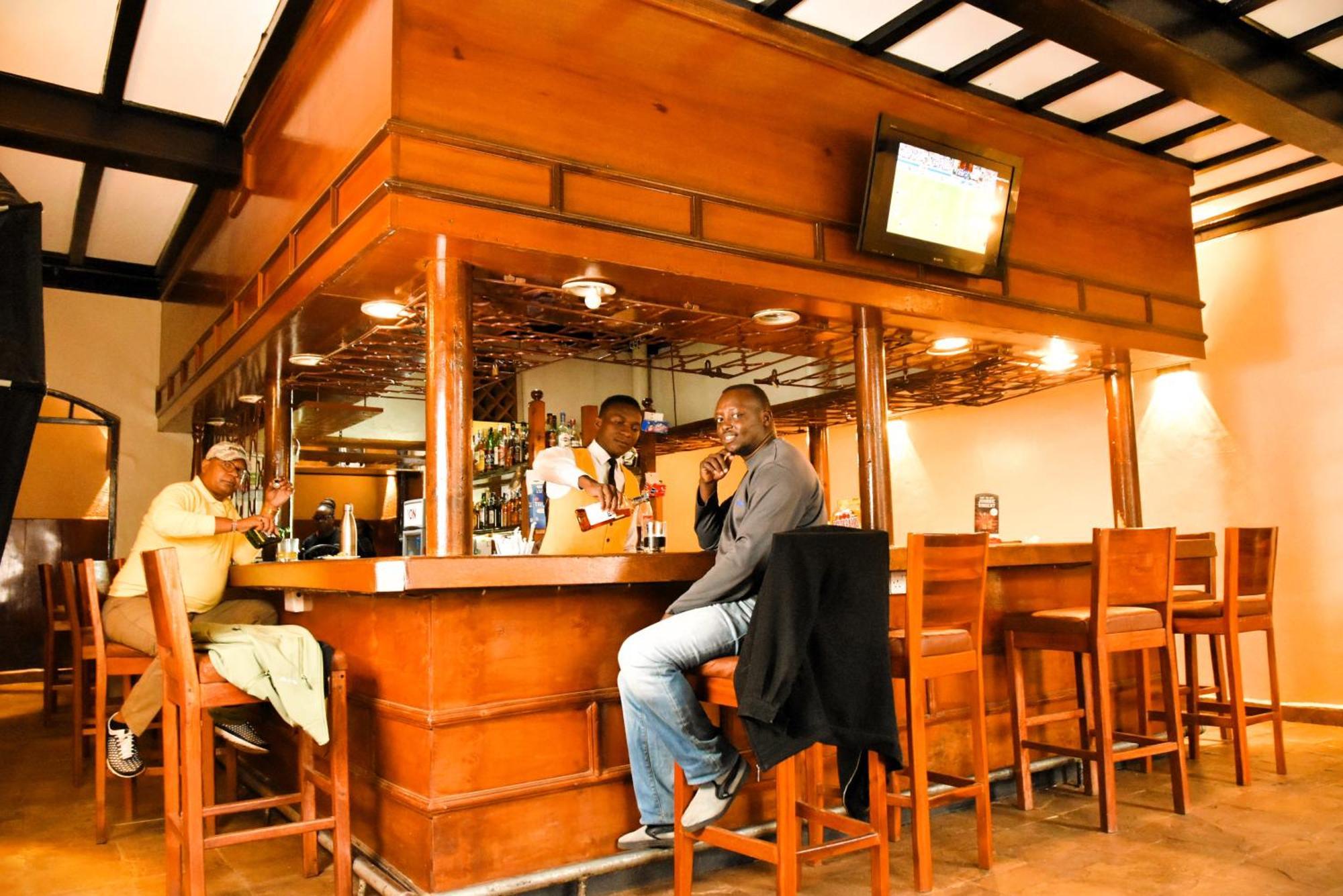Wagon Wheel Hotel Eldoret Extérieur photo